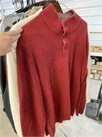 American rag sweater size medium