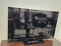 Sony 40" LCD TV + Remote 
39×25×10" - tested