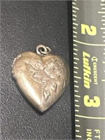 1/20 10k. Gold on Sterling Silver Locket 3.63