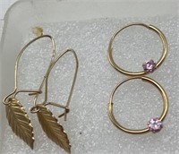 2 pairs of 10k gold earrings