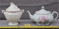 34P: sugar bowl and tea pot