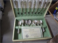 SILVERPLATE SILVERWARE