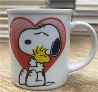 1965 Snoopy Mug