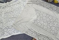 Lace Table Cloths (2)