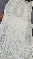 Lace table cloths (2)