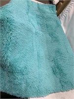 LARGE FLUFFY AREA RUG 100 x59IN LIGHT BLUE