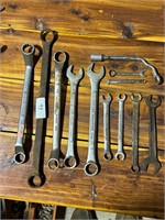 LOT OF 12 WRENCHES