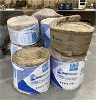 Lot of insulation