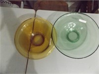 AMBER & GREEN GLASS CONSOLE DISHES