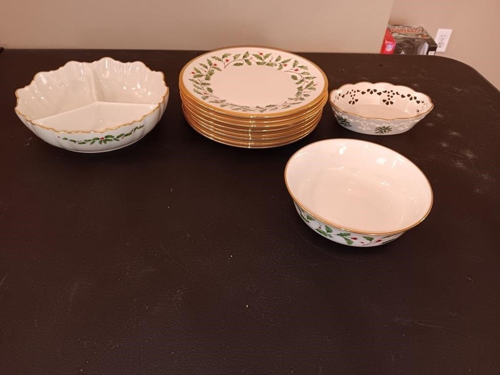 11 pieces Lenox China holiday holly