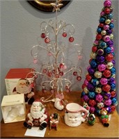 819 - MIXED LOT OF HOLIDAY DECORATIONS & FIGURINES