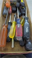 Large Lot Of Screwdrivers