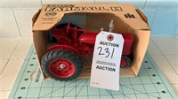 ERTL Farmall H 1/16 Scale Toy Tractor
