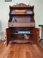 Wood Tall End Table and Hutch