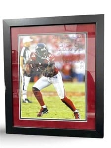 16x19 in. Falcons #84 Roddy White, Signed and