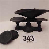 CAST IRON SCALE WITH WEIGHTS 12 IN