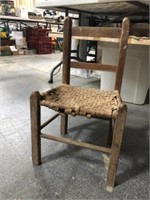 CHILDS CANE BOTTOM CHAIR
