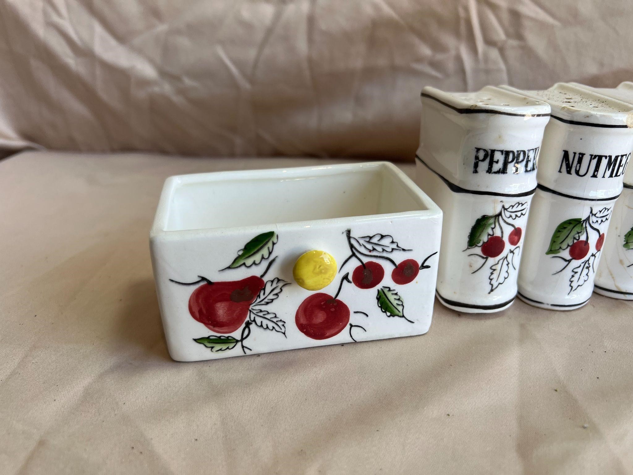 Seasoning Containers and 2 Ceramic Drawers