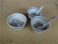 Vintage Asian porcelain  rice bowls wiith spoons