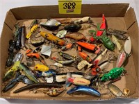 FLAT FUL OF VINTAGE FISHING LURES OF ALL KINDS