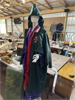 Vintage Klan outfit w/ hood - stand not included