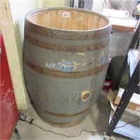 OAK FLOUR BARREL