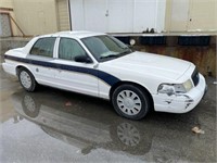 2007 Ford Crown Victoria (143K miles)