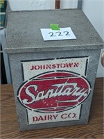 Johnstown Sanitary Dairy Milk Box