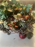 Holiday wreath