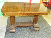 ANTIQUE TABLE W/ DRAWER