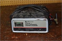 Schumacher battery charger, working; as is