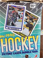 1990 Topps Hockey Box Full of Cards