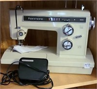 Kenmore sewing machine w/cover