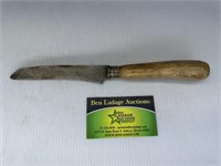 Wooden Handle Buck Knife