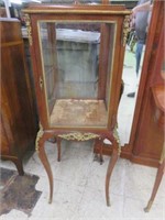 ANTIQUE FRENCH STYLE VITRINE WITH WAVY GLASS AND