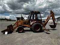 Case 580B Backhoe