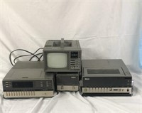 Vtg Electronics RCA Selectavision Travel VCR etc