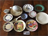 ASSORTMENT OF PLATES, BOWLS