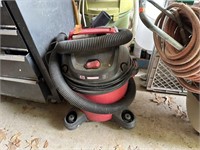 SHOP VAC VACUUM