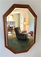 Mirror 32" x 22"