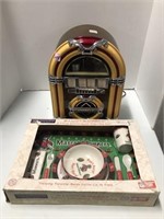 Crosley CR-11 Jukebox Radio, Vint NCAA Kids Set