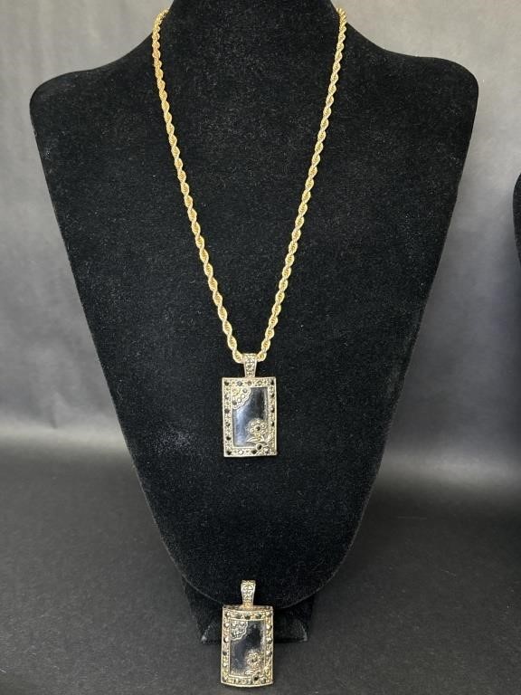 Retro Large Goldtone Chain with Two Pendants