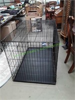 Large Pet Crate w/ Divider & Tray