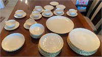 Laurent Pattern Dishes by Lenox, 8 dinner plates