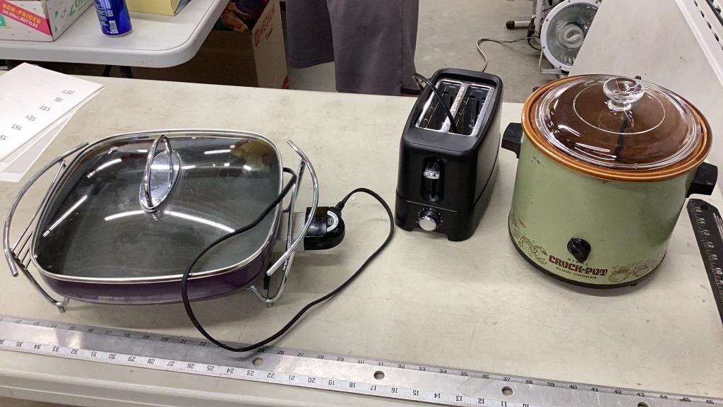Crockpot toaster and electric skillet