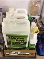 Green Envy Driveway cleaner and degreaser (3
