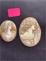 2 Antique Cameos