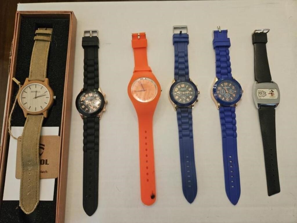 6 watches: wooden, Mickey Mouse Lodaca, etc