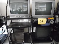 1 VCR & DVD Combo/ 3- 27" TV w/ Carts