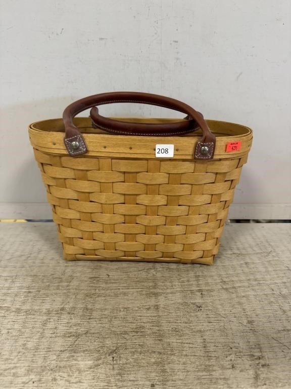 Longaberger Basket w/Leather Handles
